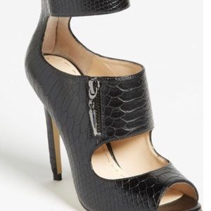 🎈Host Pick 🎈Enzo Black Crocodile Stilettos Heels